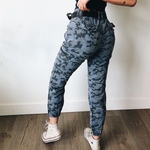 Madwell camo cargo pants